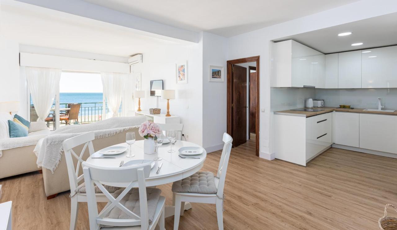 Ensuite Mediterranean Sea Front 丰希罗拉 外观 照片